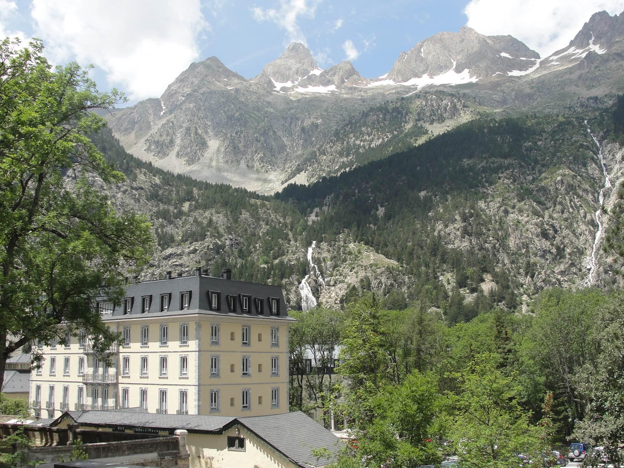 Hotel Continental Balneario De Panticosa Extérieur photo